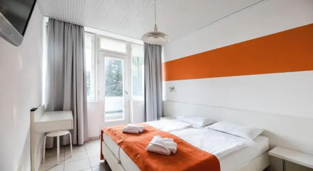 Двухместный номер Standard с балконом Hotel Holiday Csopak