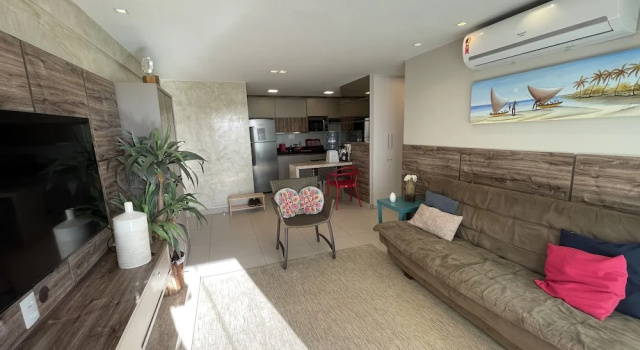 Riviera Beach Place Golf Residence