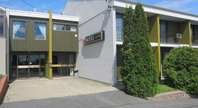 Motel Le Martinet, Забронировать Мотель Ла-Покатьер Камураска