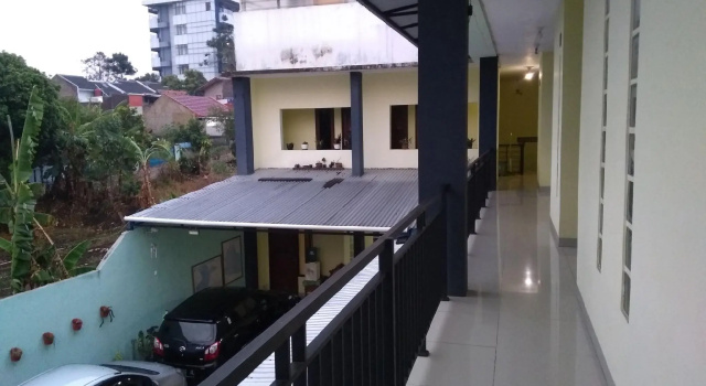 Imah Incu Inn, Rezervovat Hotel Sindanglaya hotely s parkováním, Parkování