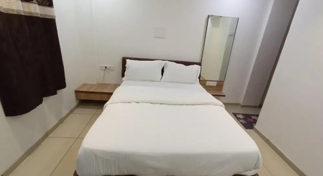 Hotel Mansarovar, Book Hotel Vadodara Gujarat