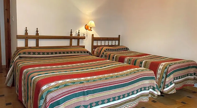 Hostal Rural Poqueira, Varaa Hotelli Capileira La Alpujarra