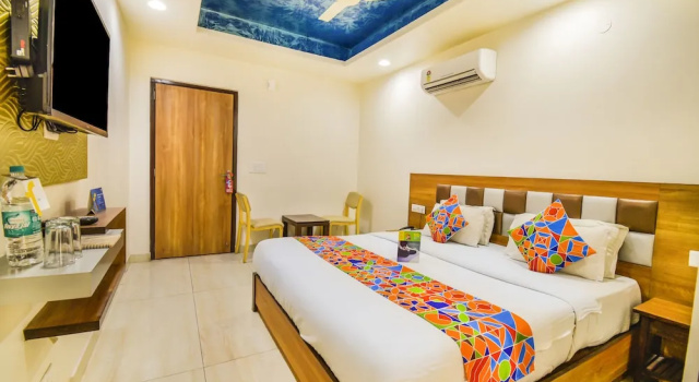 Fabhotel Vinayak Inn, Забронировать Отель Отели Джайпура с парковкой, Парковка