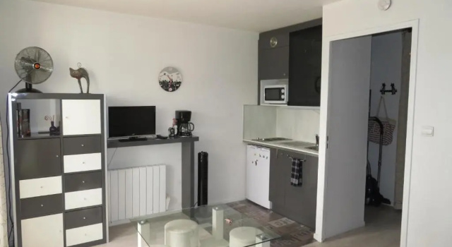 Appartement Sète, 1 pièce, 4 personnes - FR-1-338-368, Забронировать Апартаменты/квартира Апартаменты Étang de Thau, Апартаменты/квартира
