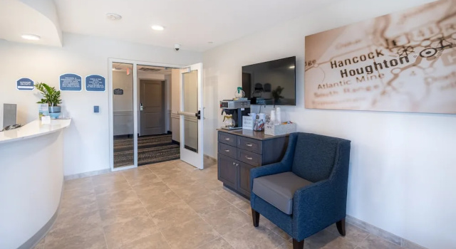 Independence Stay, Book Hotel Houghton Michigan