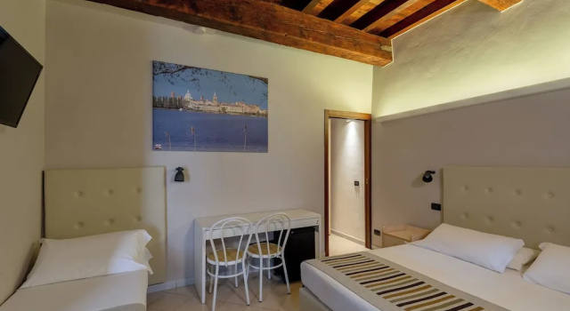 Трёхместный номер Standard c 1 комнатой Antico Residence, MantegnaHotels