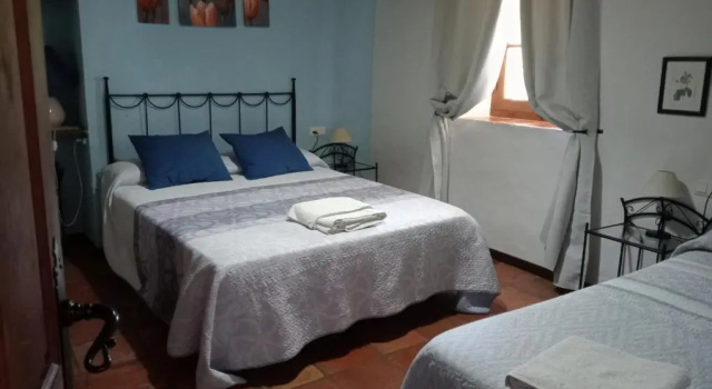 Casa Rural La Maquinilla, Забронировать Отель Отели Грасалема с парковкой, Парковка