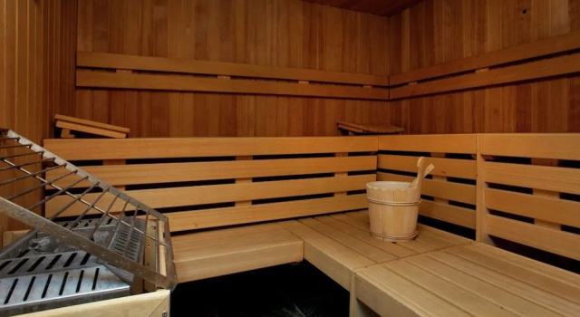 Posh Mansion in Sankt with 2 Saunas, Whirlpool, Hot Tub, Забронировать Дом для отпуска Коттеджи Санкт-Антон-ам-Арльберг, Коттедж