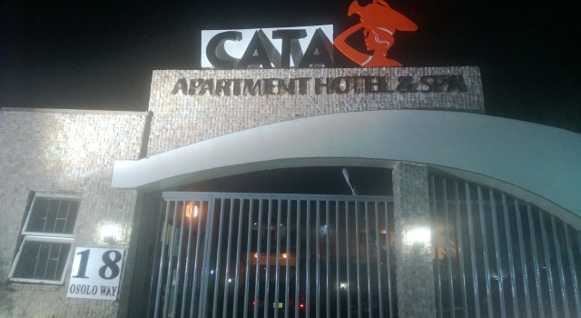Nne-eka Residence and Spa, Забронировать Апарт-отель Апарт-отели Икеджа, Апарт-отель