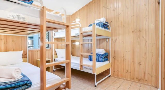 Вилла с балконом и с видом на океан BIG4 Easts Beach Holiday Park