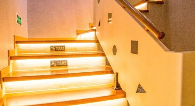 Residents' accommodation in Libo, Hongya, Reservar Hotel Meishan Sichuan