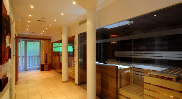 Hotel zum grünen Tor, Забронировать Отель СПА-отели Тукс, SPA-услуги