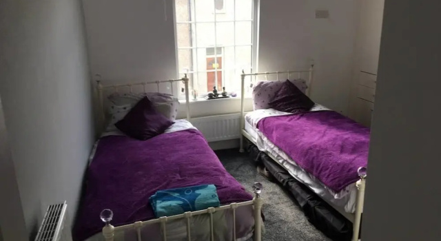 Darlington Chuch End Town House with 2 Bedrooms, Забронировать Дом для отпуска Дарлингтон 