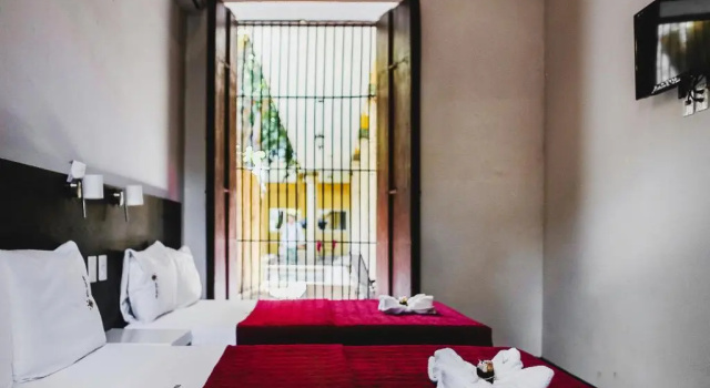 Четырёхместный номер Standard Hotel Santiago