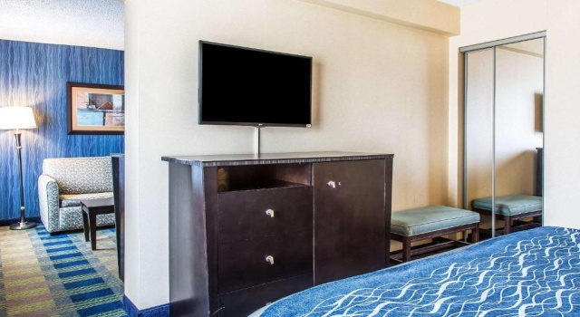 Люкс Comfort Inn & Suites Meriden East