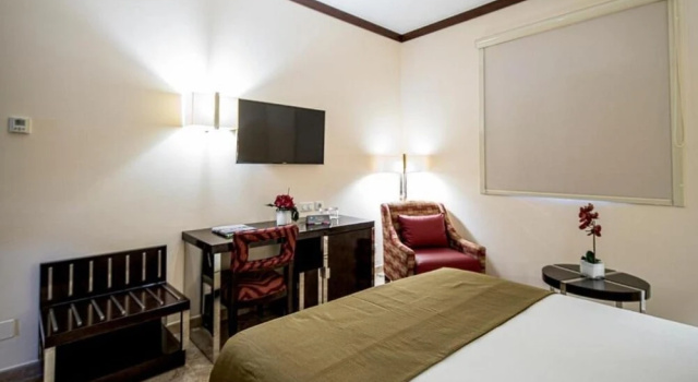 iu Hotel Luanda Cacuaco, Reservar Hotel Hotéis em Luanda com Estacionamento, Estacionamento