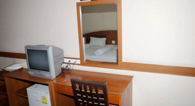 Ayutthaya Thanee Hotel, Забронировать Отель Отели Аюттхая с парковкой, Парковка