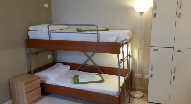 Кровать в общем номере Hostel Mosaic