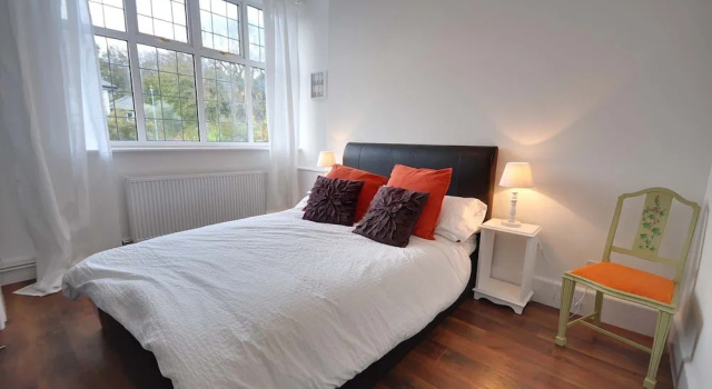 29A Sandbourne, Забронировать Дом для отпуска Виллы Борнмута, Вилла