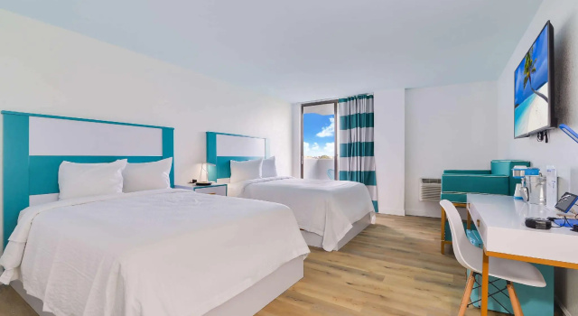Четырёхместный номер Standard Chateau Mar Golf Resort, Trademark Collection by Wyndham