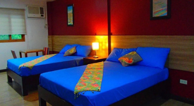 Submarine Garden Beach Resort, Reservar Resort Lobo Luzon