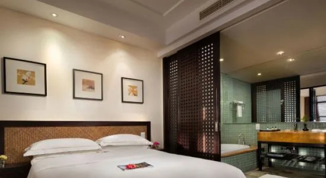 Люкс Deluxe Yunmeng Hotel