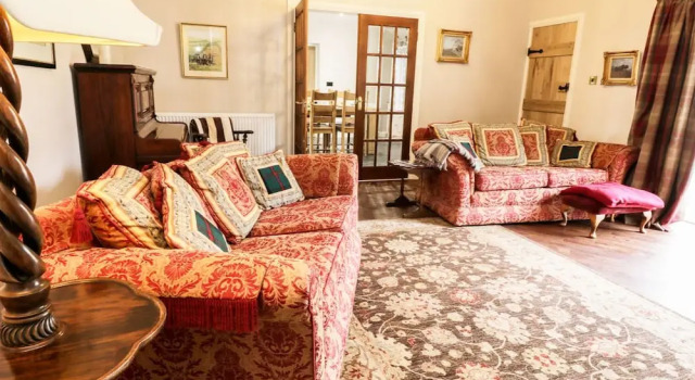 Stables Cottage, Rezervați Casă de vacanță Hambleton Merseyside