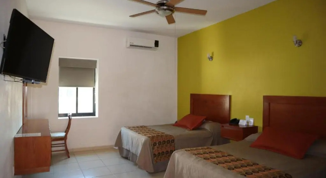 Четырёхместный номер Standard Concierge Plaza La Villa