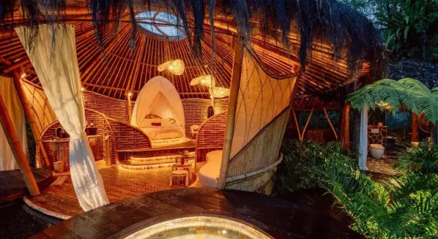 Люкс Deluxe Hideout Eco Bamboo House Bali