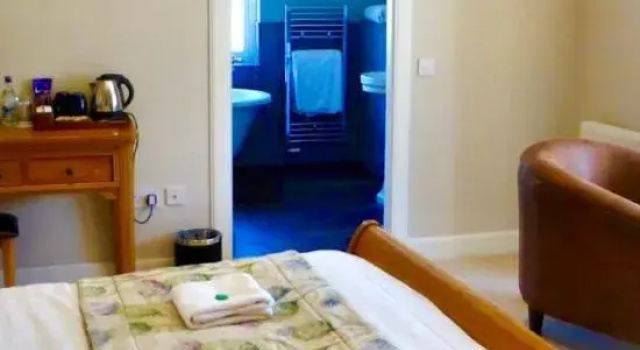 Полулюкс Glen Clova Hotel & Luxury Lodges