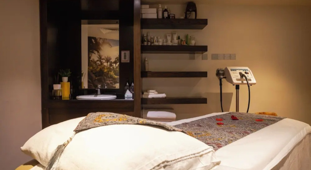 Eko Hotel Signature, Забронировать Отель Victoria Island 