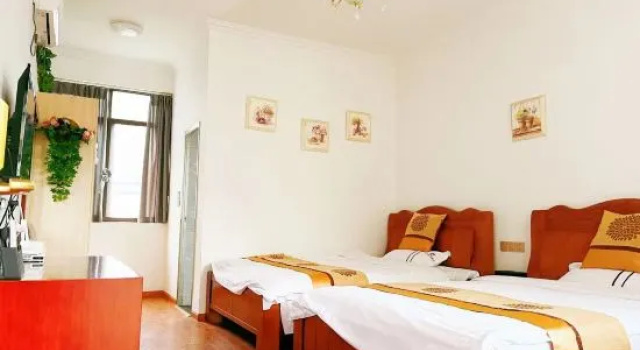 Pengzhou Yuting She Homestay, Buchen Sie Hotel Hotels in Sichuan mit Parkplatz, Parkplätze