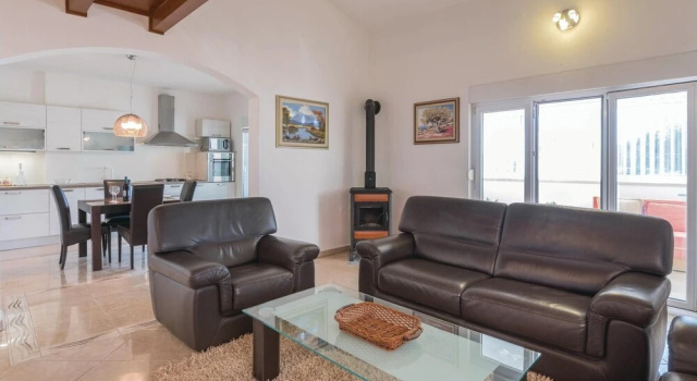 Nice Home in Marcana With Wifi and 3 Bedrooms, Забронировать Отель Отели Pula Region с бассейном, Бассейн