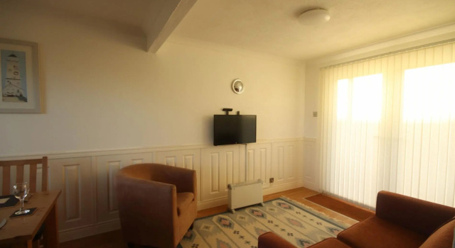 34H Medmerry Park 2 Bedroom Chalet Family Friendly