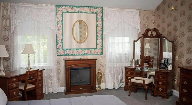 Люкс с 2 комнатами Long House Manor B And B