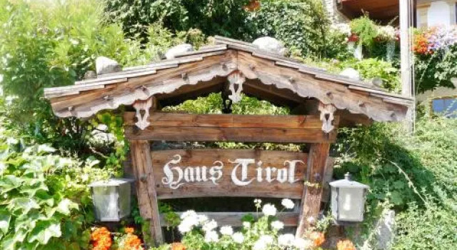 Haus Tirol, Rezervați Hotel Molini di Tures Valle Aurina