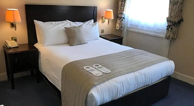 Номер Standard The Worcester Whitehouse Hotel