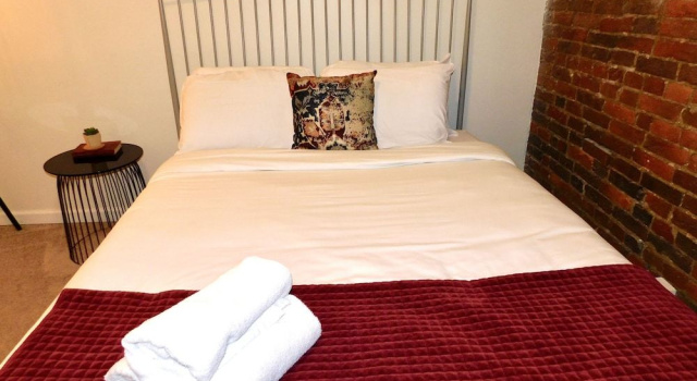 The Lofts at 107, Rezerwuj Apartament Nashville International Airport Nashville, w pobliżu Patsy Cline Museum