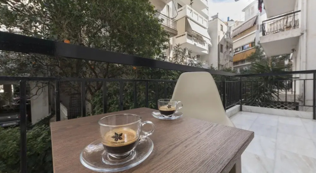 Stylish and Modern Apartment in the Heart of Athens, Забронировать Апартаменты/квартира Афины Острова Саронического залива - Аттика