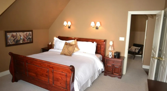 Marias B&B, Забронировать Отель «постель и завтрак» СПА-отели Niagara Falls and Wine Country, SPA-услуги