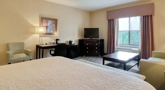 Hampton Inn and Suites Parsippany/North, Забронировать Отель Парсипанни North Jersey