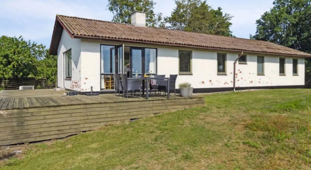 "Floriane" - 50m from the sea in NE Jutland, Забронировать Отель Халс Северная Ютландия