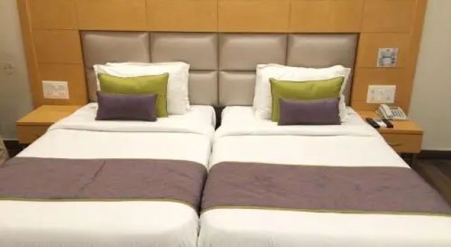 The Westend Hotel, Book Hotel Danapur hoteller med morgenmad, Morgenmad