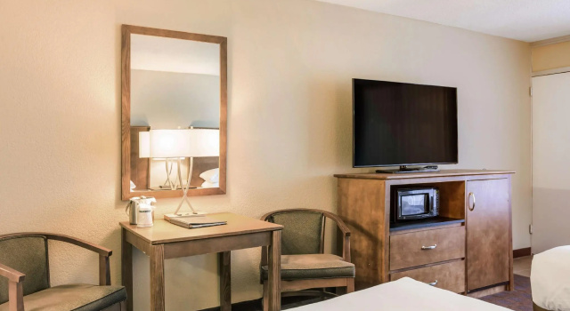 Четырёхместный номер Standard Red Lion Inn & Suites Branson