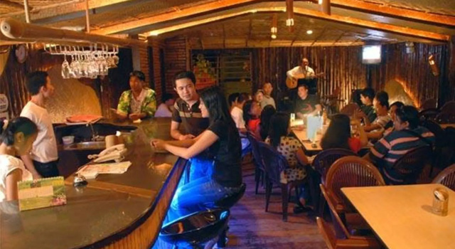 Seabreeze Lodge and Cafe, Rezerwuj Hotel Hotele w Dapitan z Parkingiem, Parking