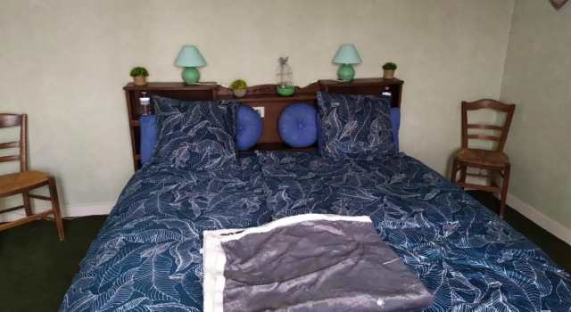 Chambre d hôte de la paix, Đặt Khách sạn Beugnon-Thireuil Pháp