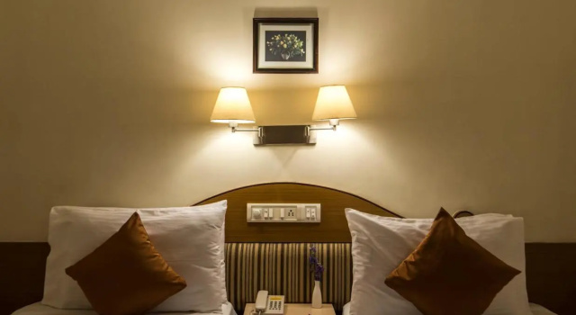 Hotel Park Central Koregaon Park, Забронировать Отель СПА-отели Пуны, рядом с Ruby Hall Clinic, SPA-услуги