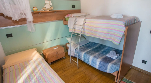Quaint Holiday Home With Swimming Pool in Kaštelir, Rezervovat Hotel Perci hotely s bazénem, Bazén