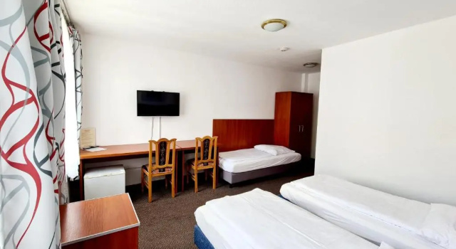 Трёхместный номер Standard Hotel Zentrum