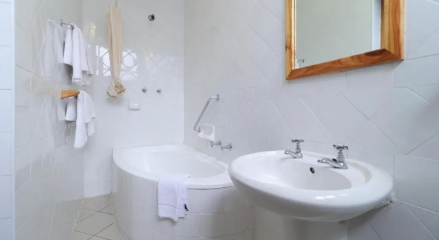 Студия Deluxe The Humewood Hotel